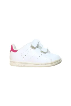 Adidas Sneakers 12-18M (EU20)
