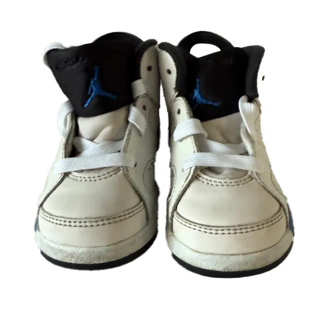 Air Jordan Boys White Sneakers