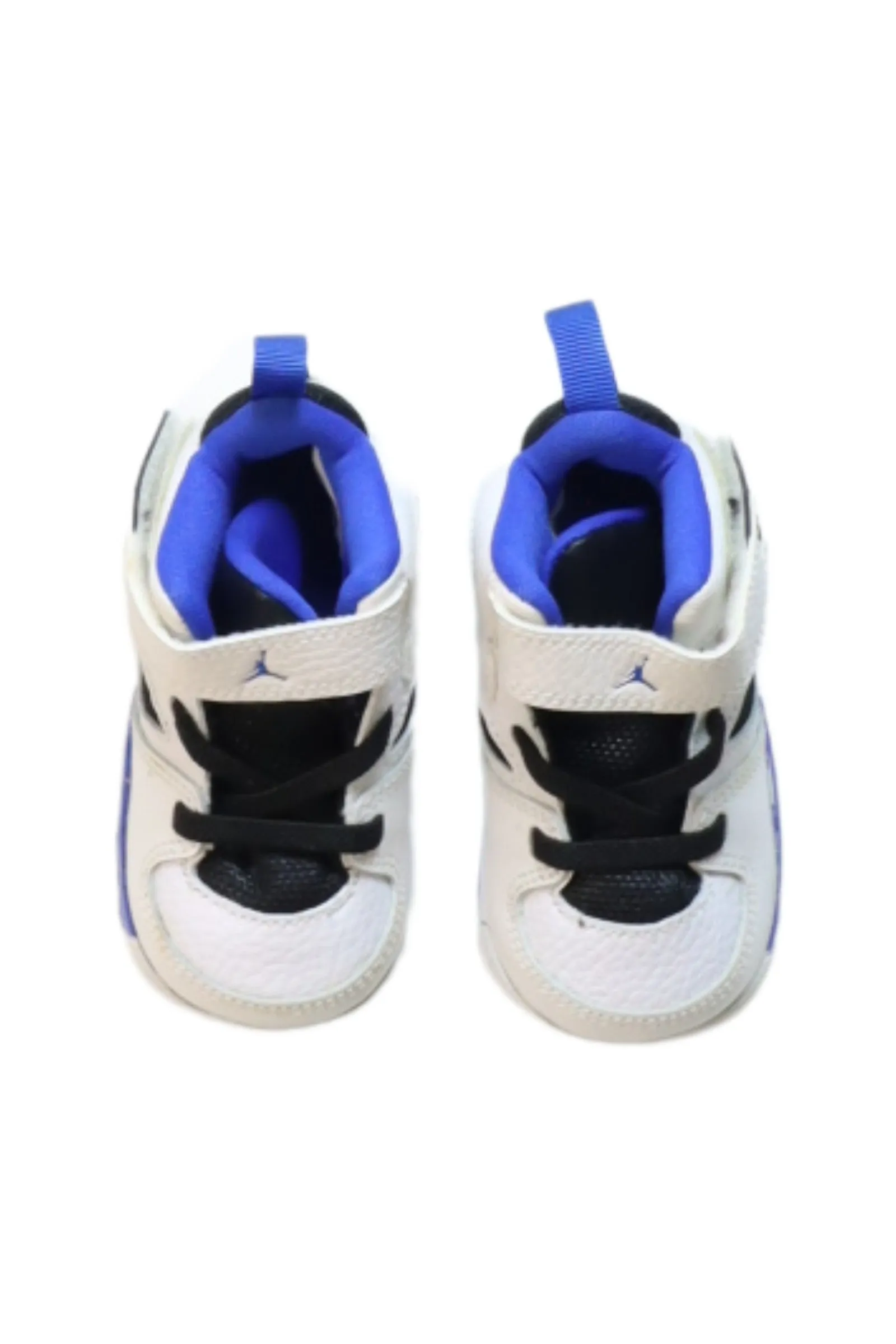 Air Jordan Sneakers 12-18M (EU19)