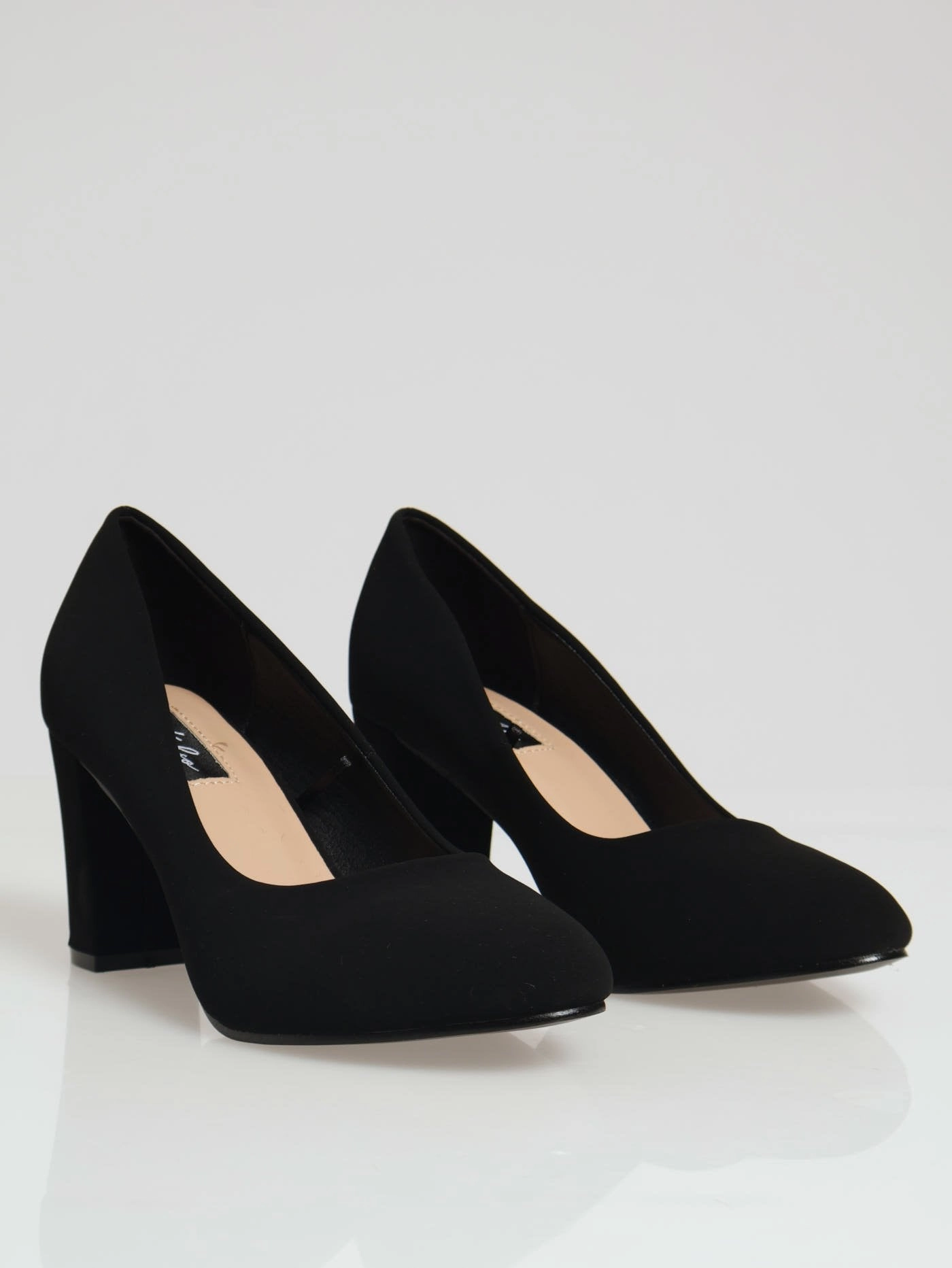 Almond Toe Block Heel - Black