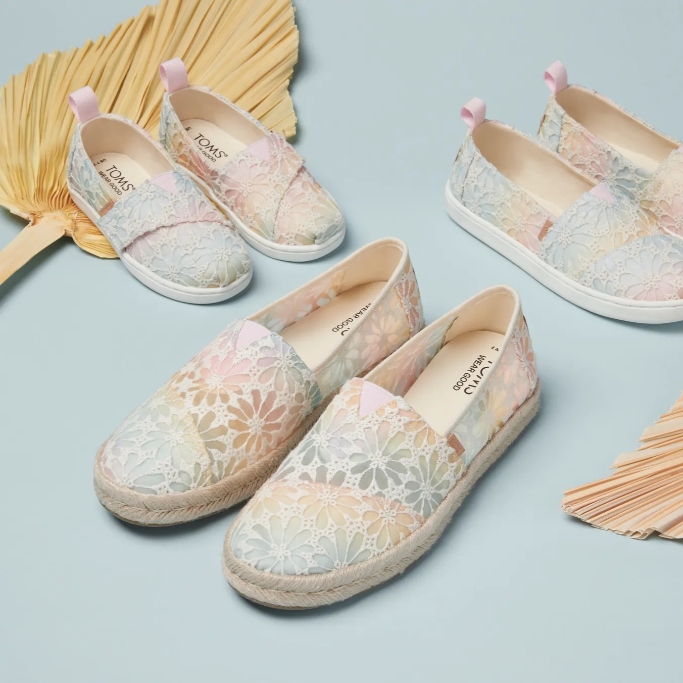 Alpargata Ombre Floral Lace Toddler Shoe