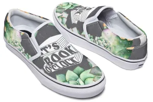 Book Oclock Slip-On Shoes