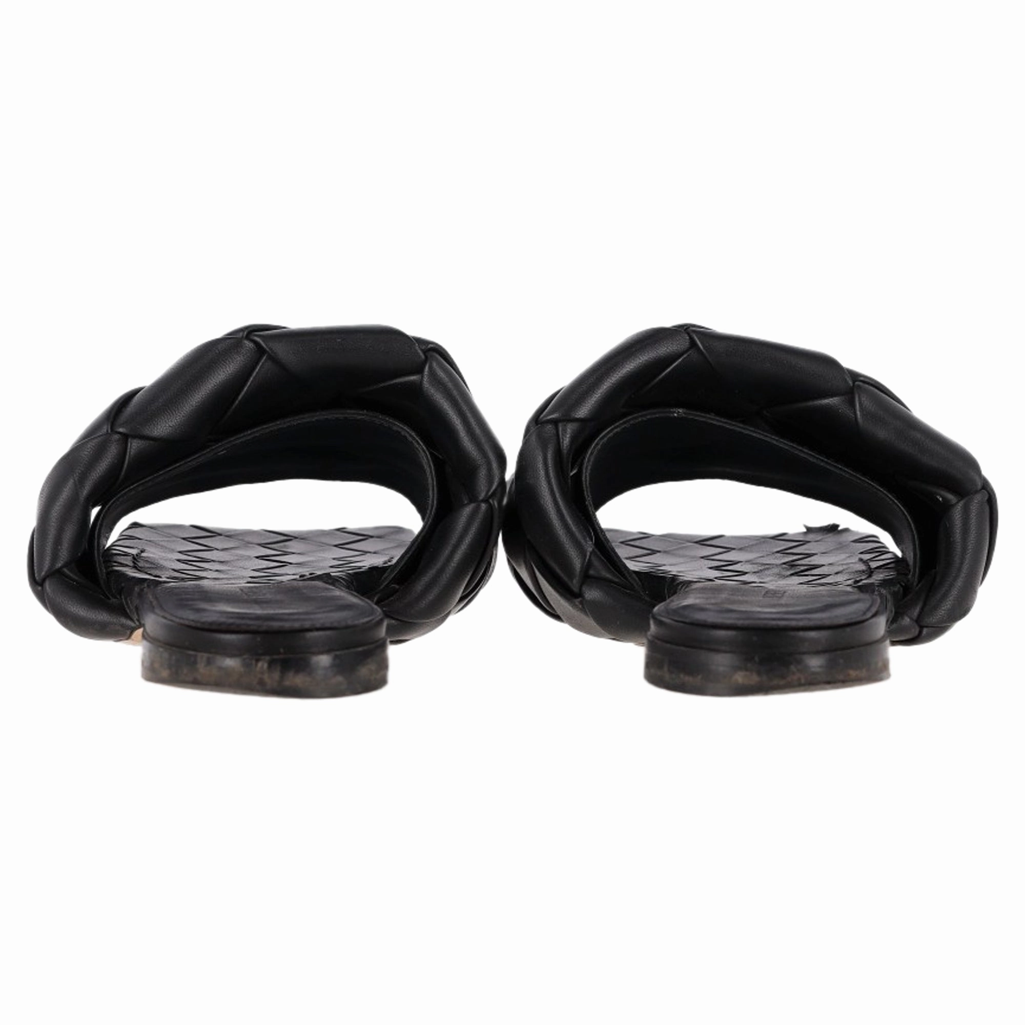 Bottega Veneta Lido Flats in Black Leather