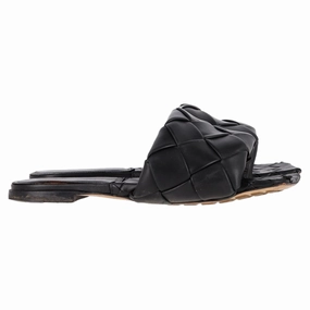 Bottega Veneta Lido Flats in Black Leather