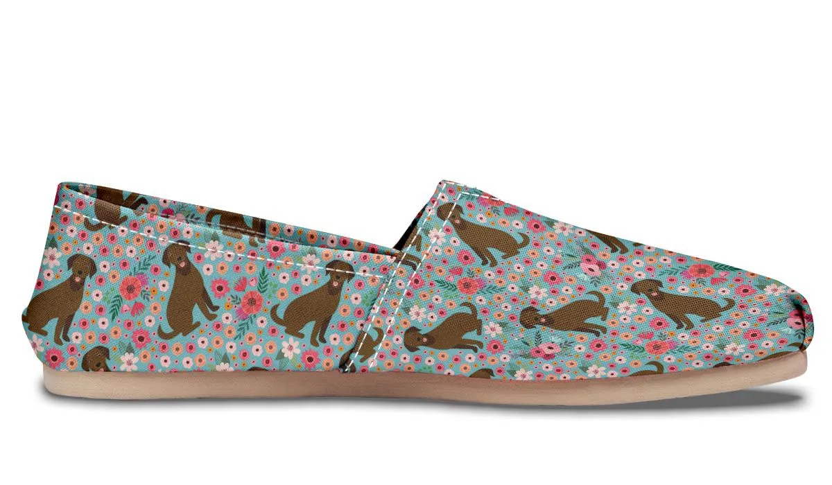 Chocolate Labrador Flower Casual Shoes