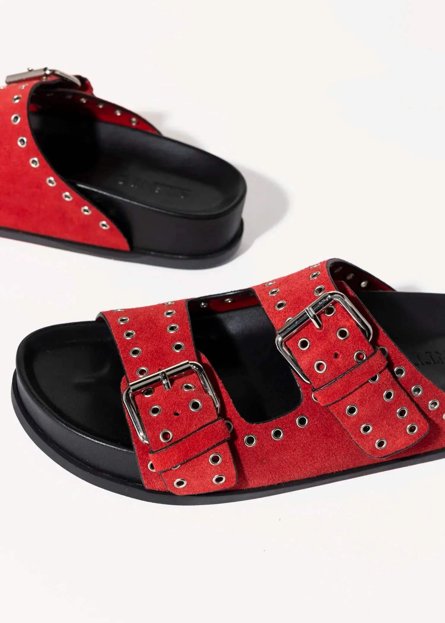 Ciana Sandal With Grommets