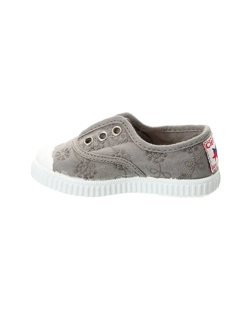 Cienta Canvas Sneaker