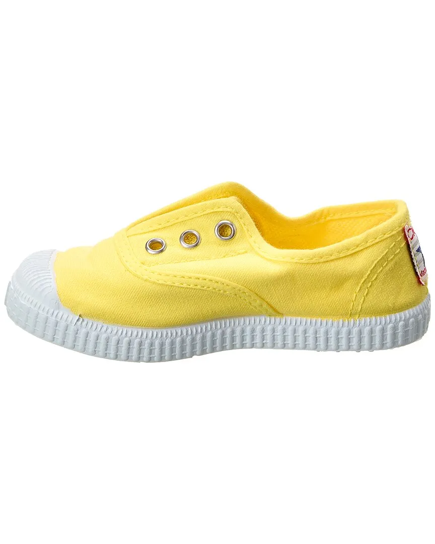 Cienta Canvas Sneaker