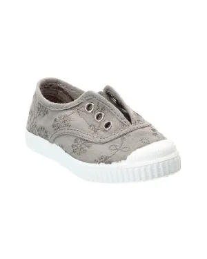 Cienta Canvas Sneaker