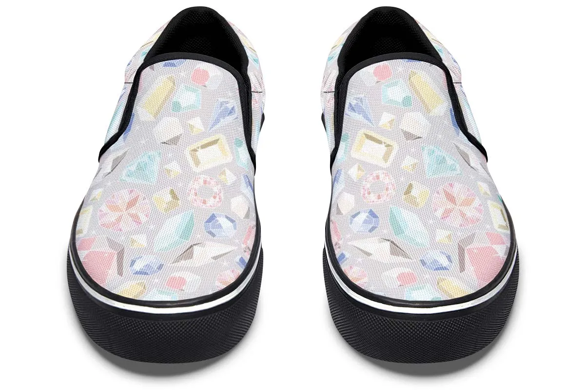 Diamond Pattern Slip-On Shoes