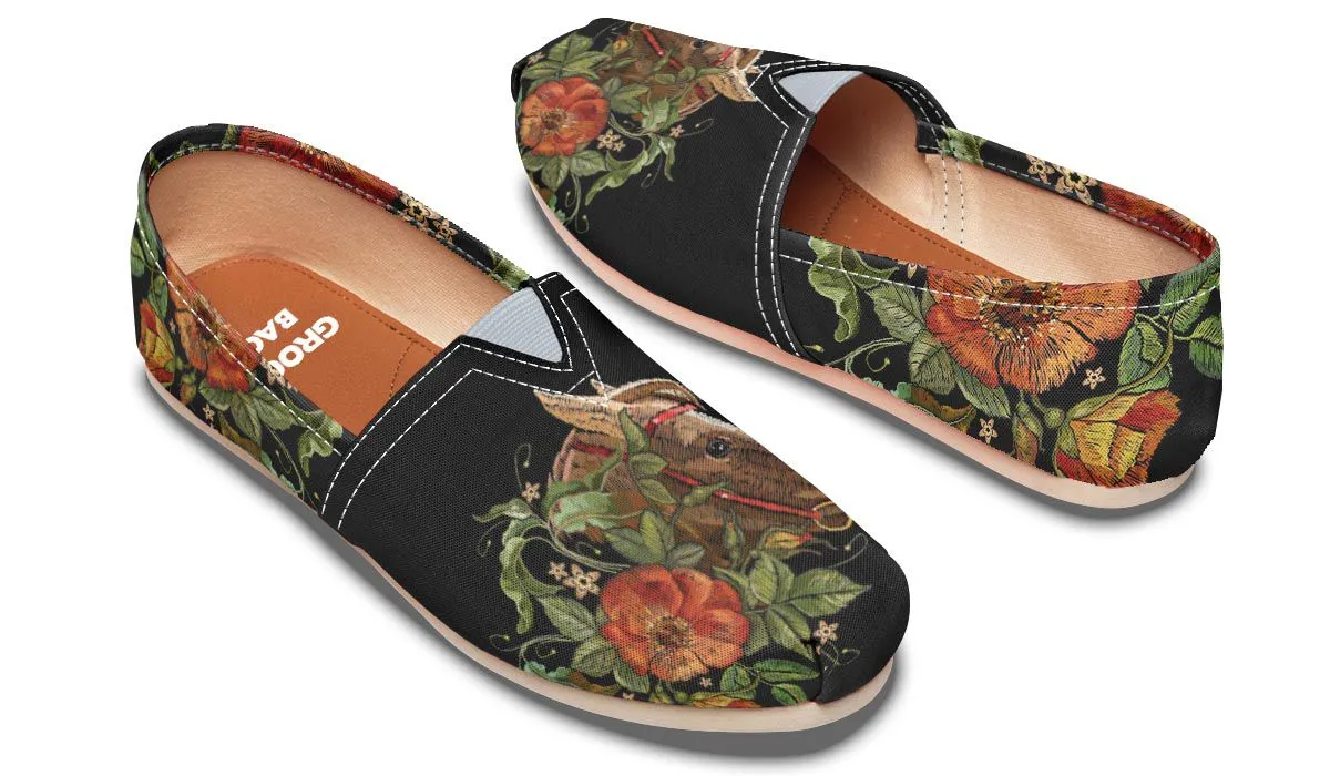 Embroidery Horse Casual Shoes