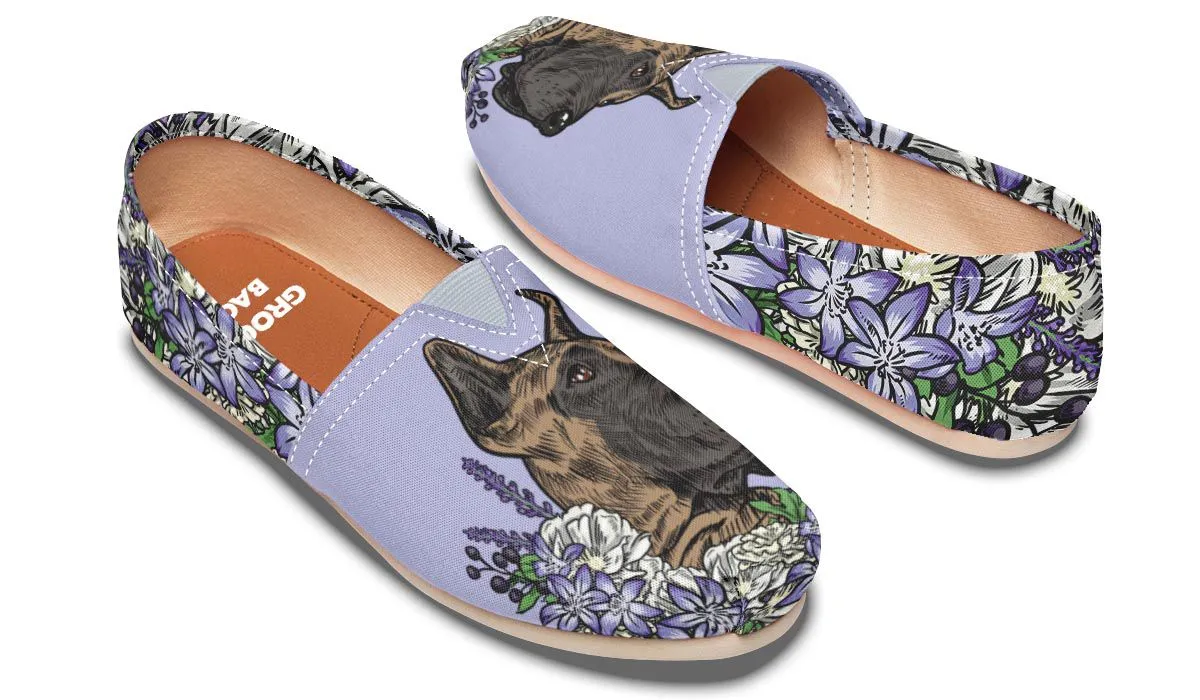 Illustrated Great Dane Casual Shoes