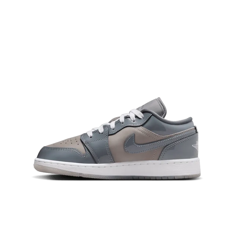 Jordan 1 Low SE Medium Grey Cool Grey White (GS)