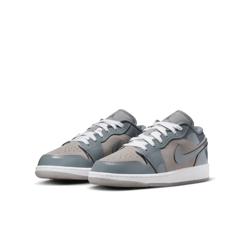 Jordan 1 Low SE Medium Grey Cool Grey White (GS)
