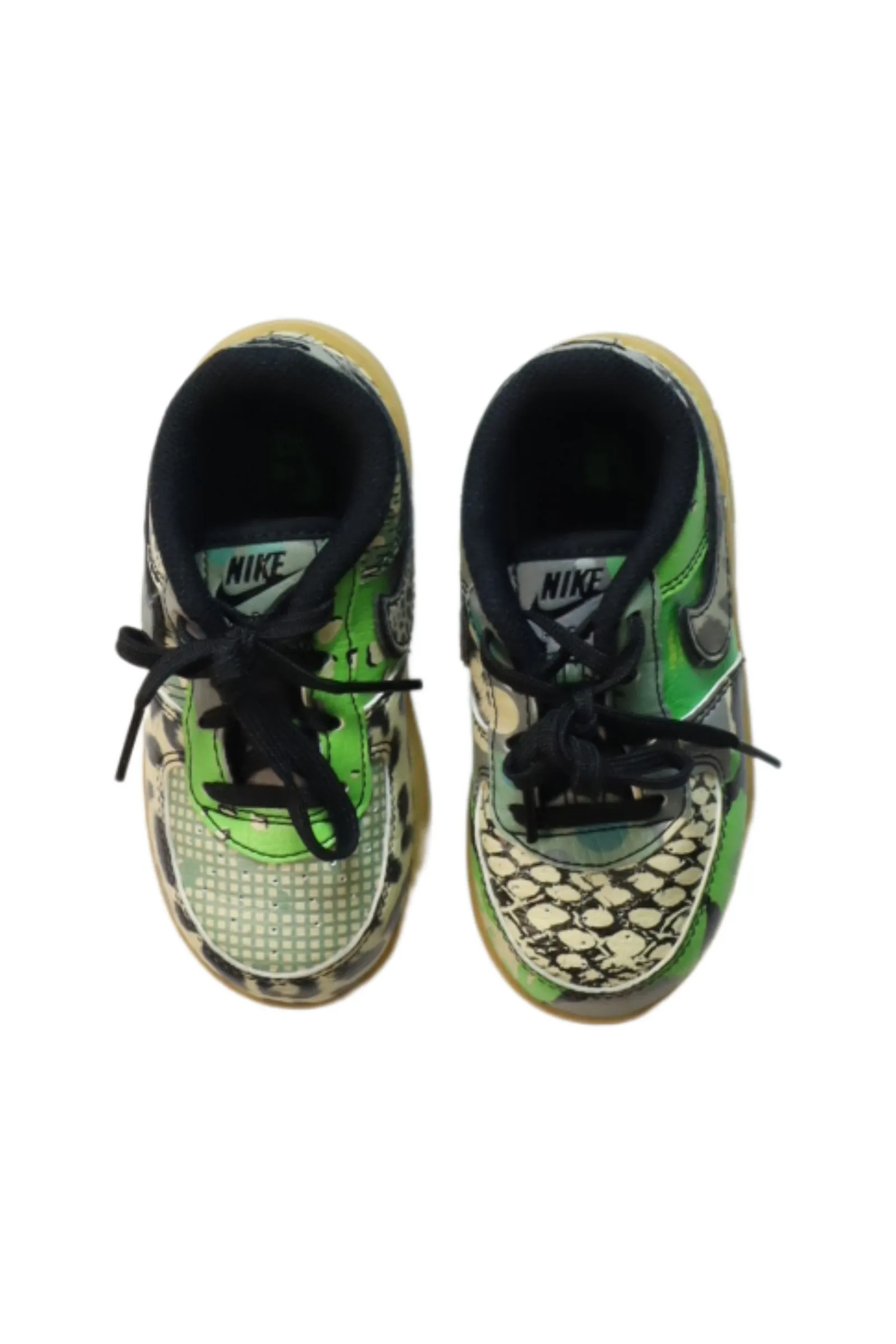 Nike Sneakers 3T (EU25)