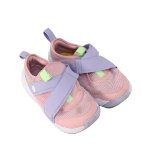 Nike Sneakers 4T (EU27)