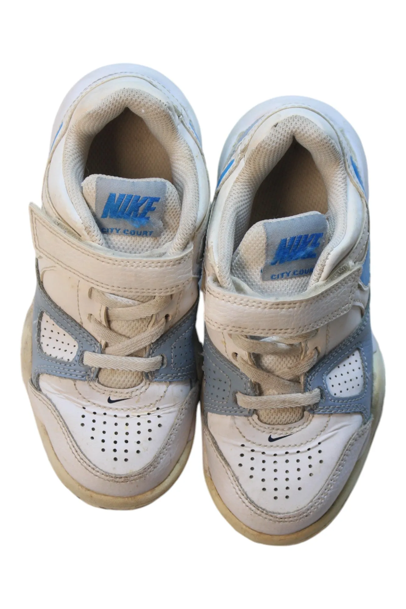 Nike Sneakers 5T (EU28)
