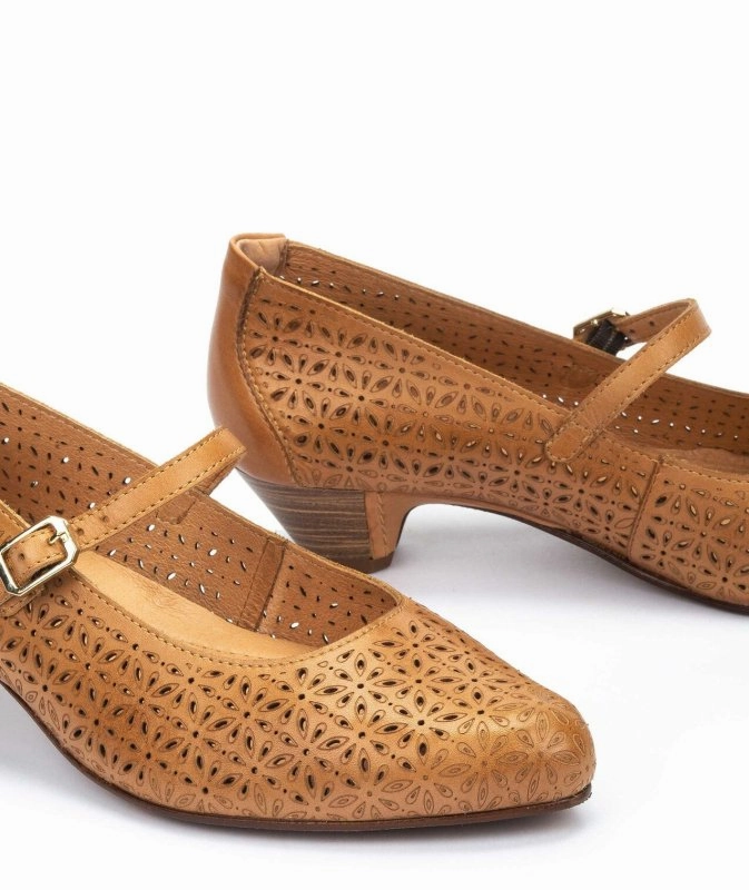 Pikolinos Women's Elba W6N-5700 - Almond