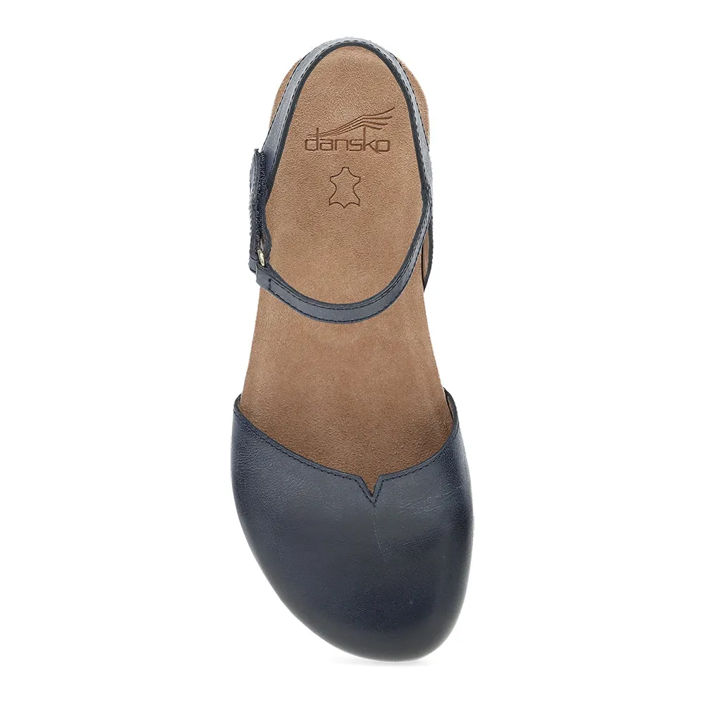 Rowan Closed Toe Sandal