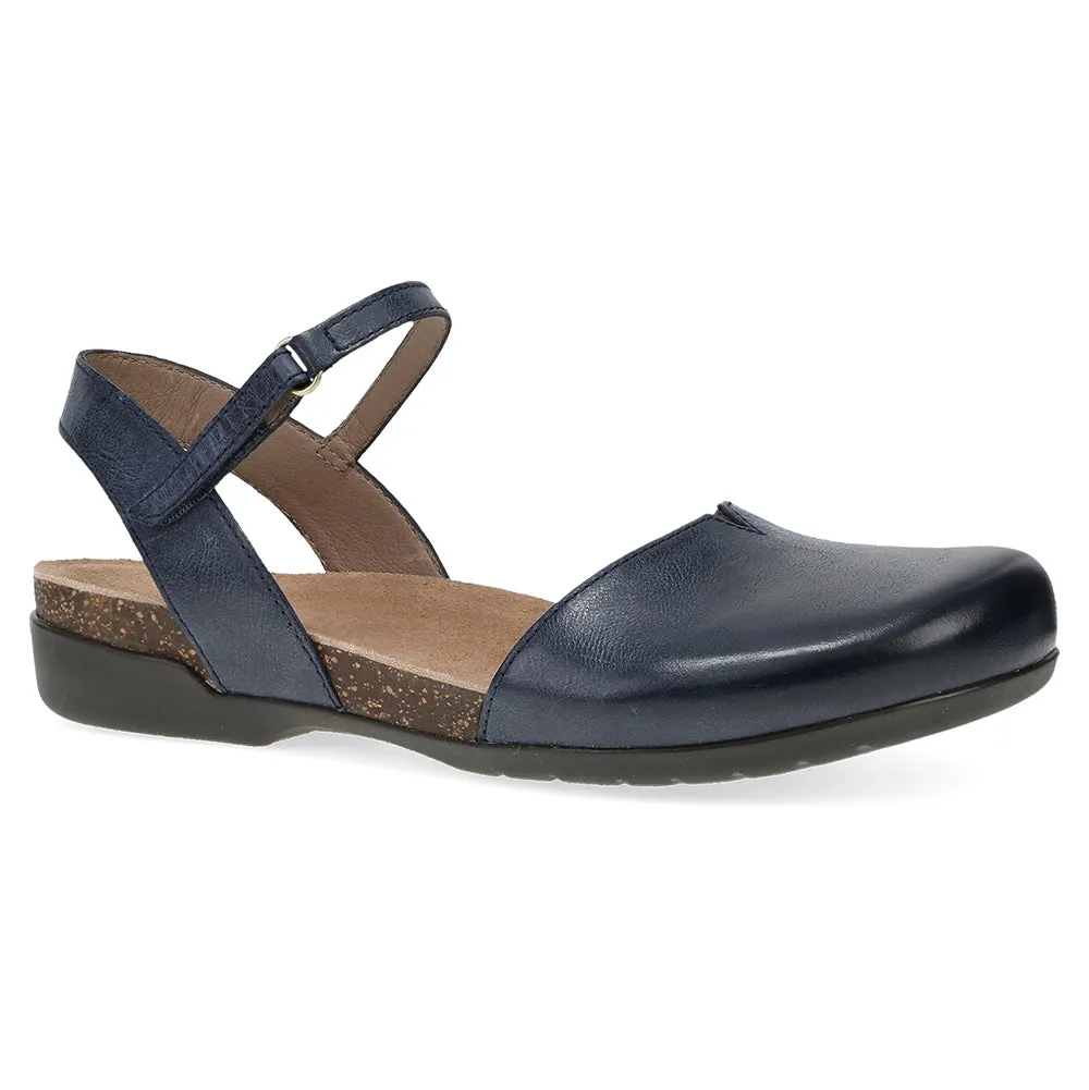 Rowan Closed Toe Sandal