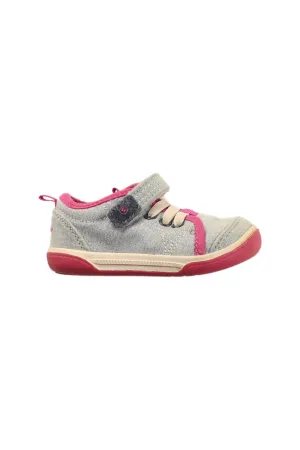 Stride Rite Sneakers (EU20)
