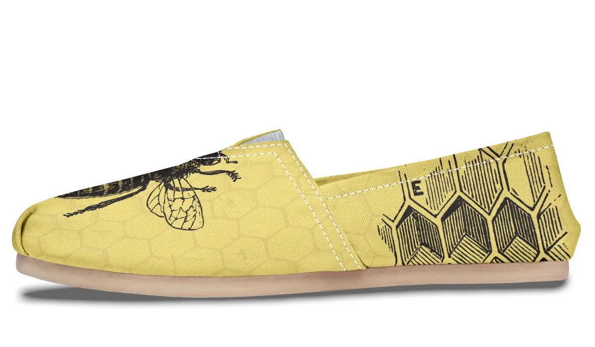 Vintage Bee Diagram Casual Shoes